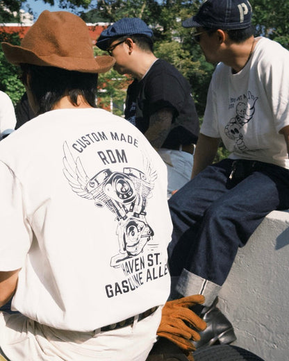 Stacked Tire Zombie / Winged Shovel (White)