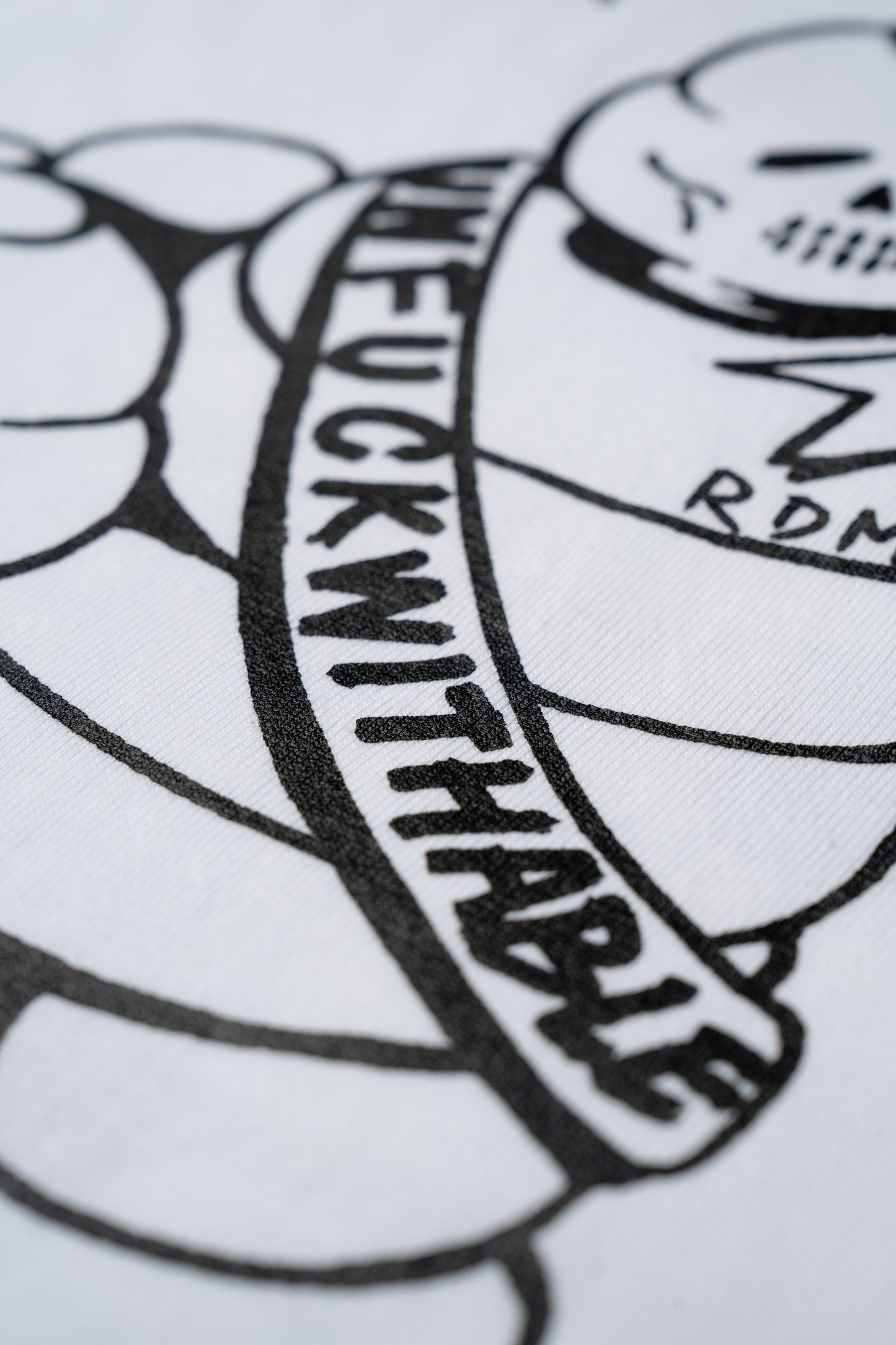 Stacked Tire Zombie / Winged Shovel (White)